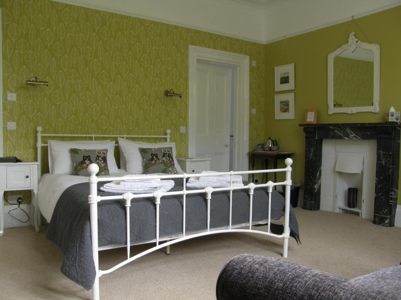 The Old Vicarage B & Bバーンスタプル エクステリア 写真