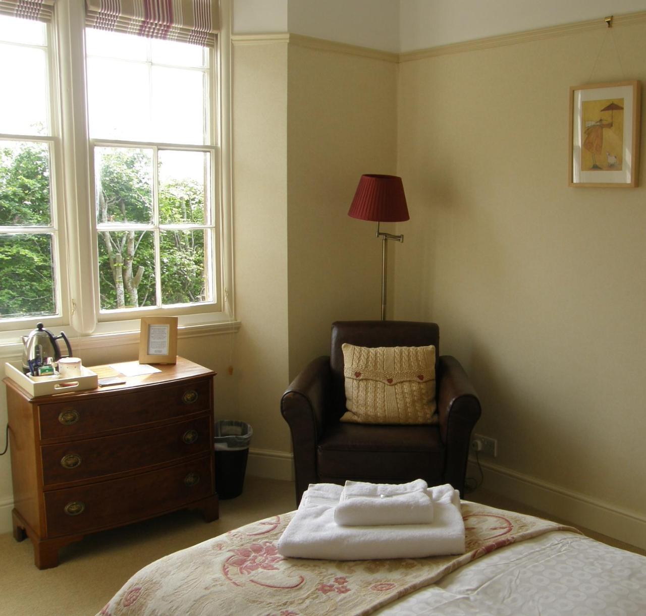 The Old Vicarage B & Bバーンスタプル エクステリア 写真